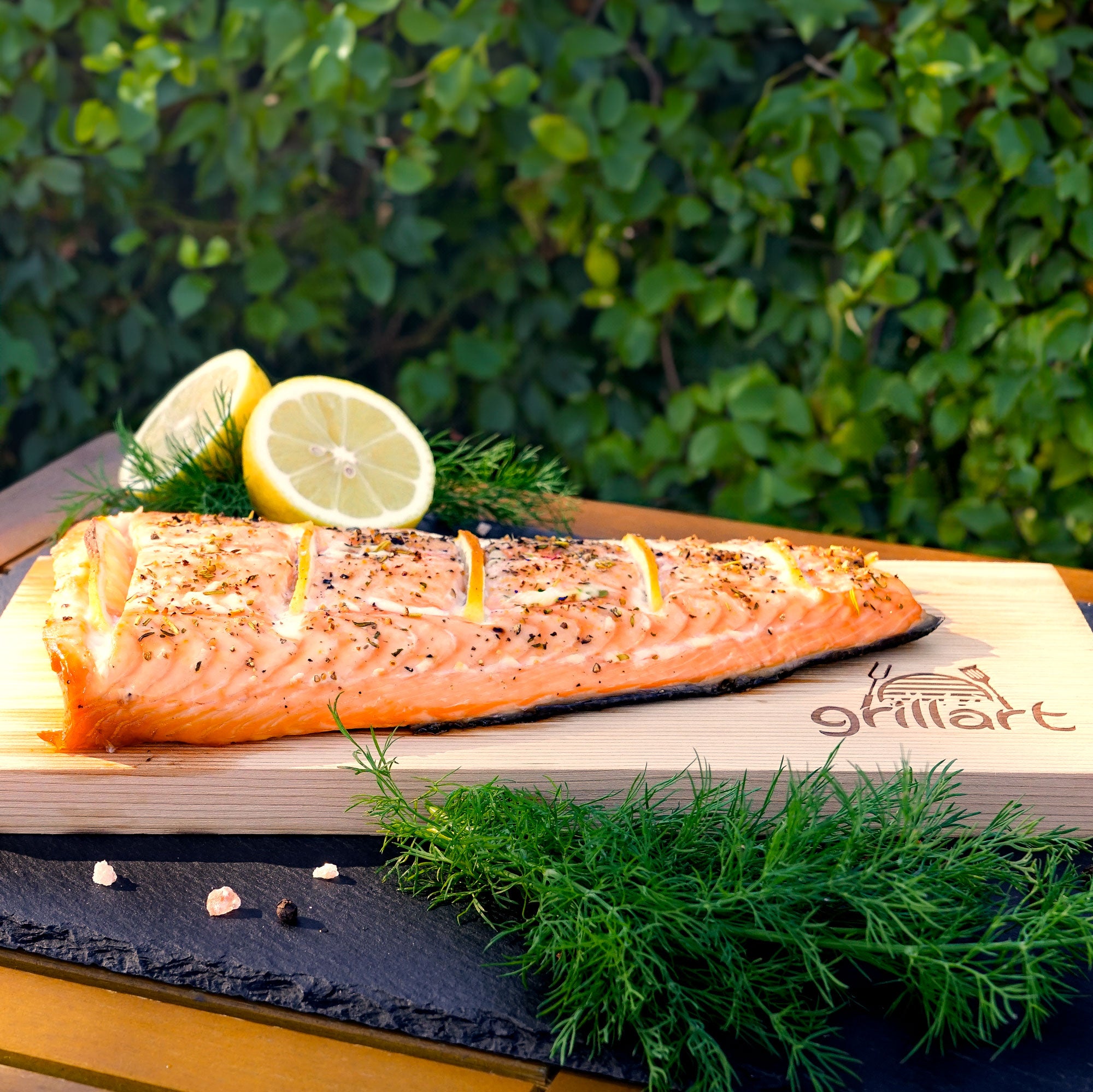 Zedernholzbretter zum Grillen –  aus 100% natürlichem Western Red Zedernholz - grillart®
